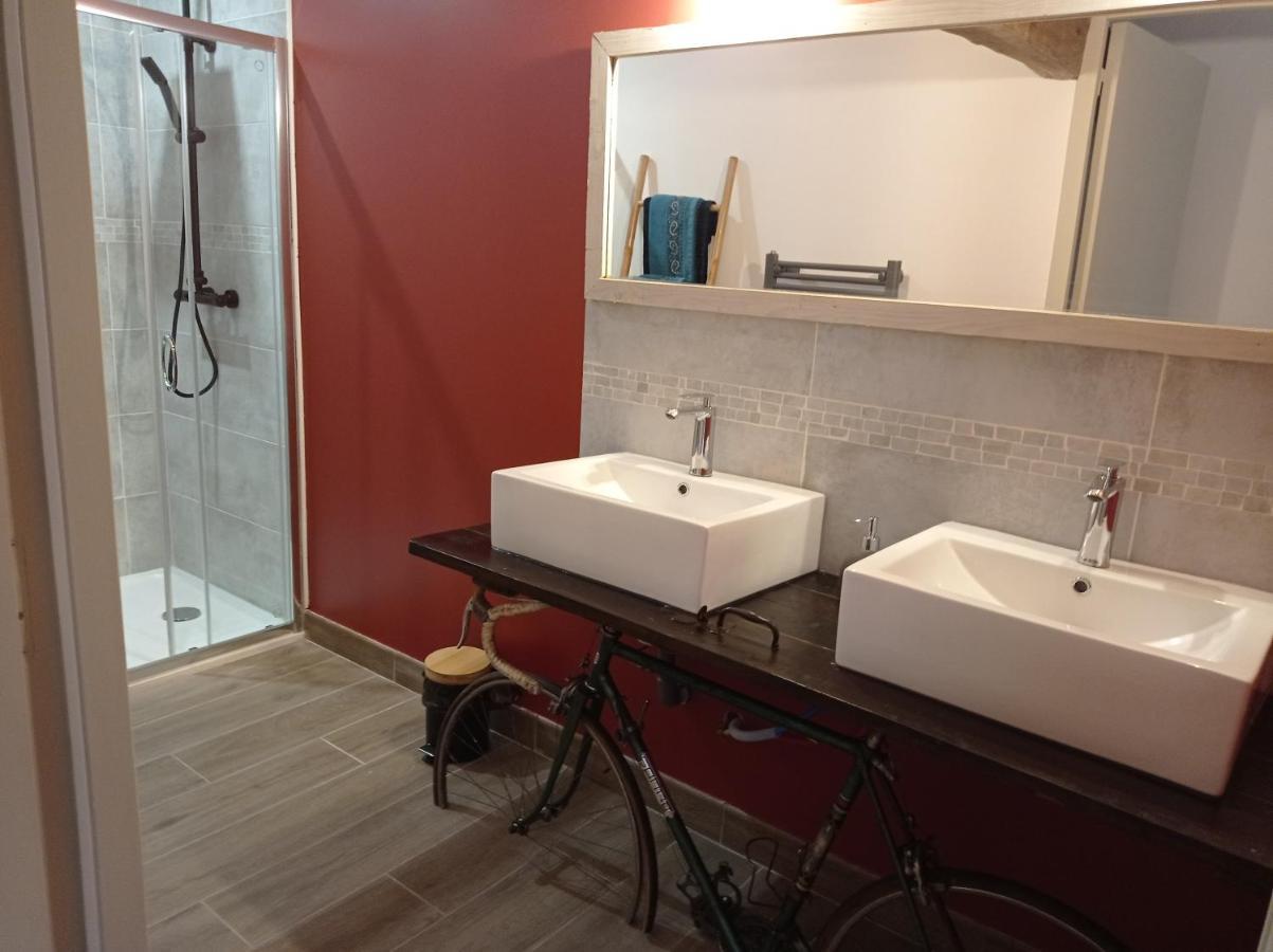 Oust Au Lit Hotel Saint-Vincent-sur-Oust Bagian luar foto